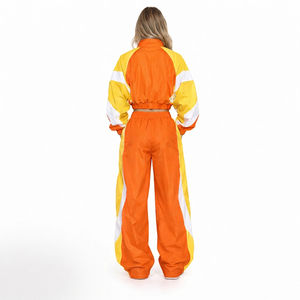 Conjunto Deportivo para Mujer, Chaqueta Corta Cortavientos con Bloques de Color y Logotipo Bordado, Pantalones Deportivos Holgados, Estilo Urbano - Product Image 4