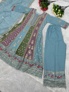 Hermoso Vestido de Diseñador, Anarkali de Faux Georgette, Colección de Vestidos de Novia Pakistaníes de Diseñador, Traje Anarkali con Kameez Corto - Product Image 3