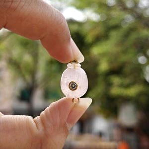 Conector de Cuarzo Rosa Natural con Acento de Circonita Cúbica, Bañado en Oro de 18k, de Latón, con Doble Engaste, Componente Mini para Colgante de Joyería con Gema - Product Image 3