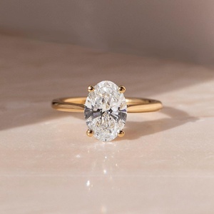 แหวนหมั้นมอยส์ซาไนต์ทรงรี 2.50 กะรัต, แหวนทรงรี, รูปทรงรียาว, แหวนหมั้นมอยส์ซาไนต์, รูปทรงรีแบบ Ice Crushed - Product Image 1