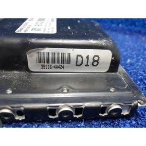 Porter Usó ECUs y Módulos de Computación 391064A324 - Product Image 3