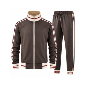 Conjunto de sudadera y pantalón para hombre al por mayor, ideal para viajes, pedidos al por mayor para minoristas estadounidenses - Product Image 3