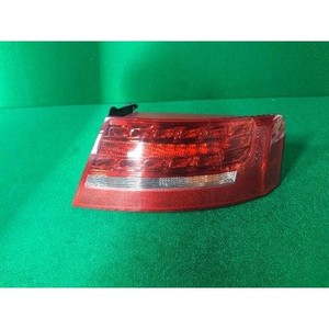 Feu arrière droit A5, extérieur, d'occasion, OEM 8T0945096D - Product Image 1