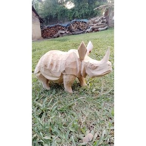 Figura de rinoceronte de madera tallada a mano |   Artículo Coleccionable Artesanal de Moradabad |   Venta al por Mayor - Product Image 4