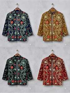 Chaqueta Acolchada CHOHAN TEXTILE Azul Marino de Terciopelo con Cuello Mao, Ecológica, 100% Algodón, Bordado Floral, Manga Tres Cuartos - Product Image 3