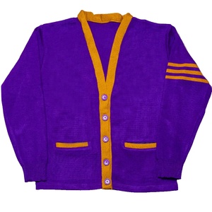 เสื้อคาร์ดิแกนถักไหมพรมสีทองโบราณและสีม่วงสำหรับผู้ชายแบบสั่งทำพิเศษ พร้อมแถบสีม่วงที่แขนเสื้อ ติดกระดุมหุ้มผ้าขนสัตว์/อะคริลิก เหมาะสำหรับใส่ในฤดูหนาว - Product Image 1