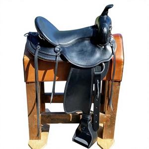 Selle de course anglaise en cuir de buffle véritable noir avec arbre en bois pour cavaliers unisexes - Siège de cheval équestre robuste et durable - Product Image 1