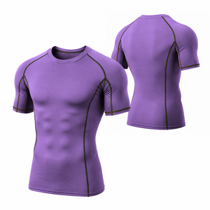 Rashguards sur mesure de haute qualité, prix de gros, légers, à manches courtes, pour hommes, avec logo personnalisé - Product Image 4