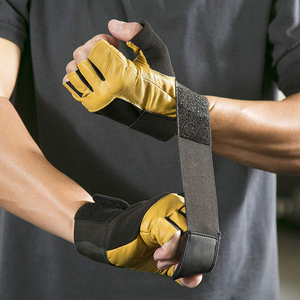 ATTIRELY SPORTS Gants de fitness en néoprène à demi-doigts pour musculation et entraînement en salle de sport, unisexe, avec sangle de poignet réglable à scratch - Product Image 6