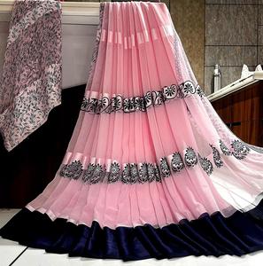 Sari Tradicional de Georgette Satinado con Estampado Digital para Mujer, Ropa Étnica de Secado Rápido, Sari Estampado de Seis Metros con Blusa - Product Image 1