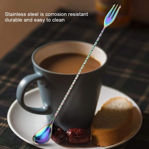 Cuillère à cocktail en acier inoxydable de qualité supérieure, manche torsadé, outil de mélange pour bar, accessoire élégant pour le service des boissons - Product Image 2
