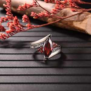 Anillo de Graduación Universitario Personalizado BOJ School Ring 069, Anillo de Colegio Secundario para Ella, con Piedra de Nacimiento, Plata 925, ¡Oferta! - Product Image 1