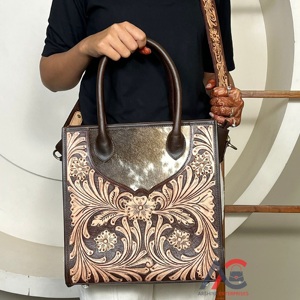 Sacs fourre-tout pour femmes en cuir à poils, motif floral western, haute qualité, avec bandoulière réglable et poignée supérieure, pour le voyage - Product Image 1