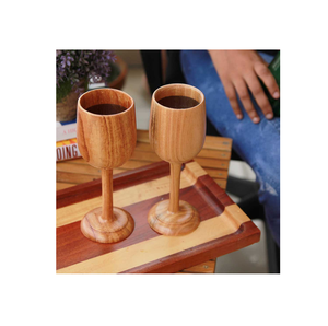 Venta al por Mayor de Vasos de Cerveza de Calidad, Diseño Atractivo, Excelente Calidad, Reutilizables y Personalizables, Vaso de Vino de Madera - Product Image 1