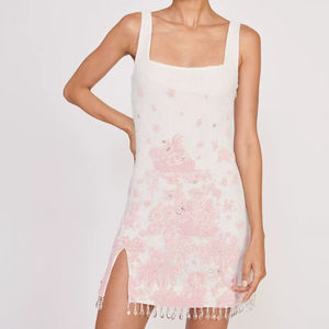 Elegante Vestido de Fiesta Formal Hecho a Mano con Bordado, Lentejuelas y Cuentas, Diseño sin Mangas, Largo hasta la Rodilla, Brillante y Natural - Product Image 1