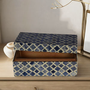 Caja de almacenamiento con incrustaciones de resina blanca y hueso azul Nature's Elegance para organizador elegante de joyería - Product Image 4