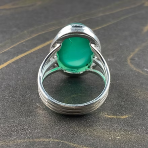 Big Green Onyx Gemstone <b>925</b> <b>Silver</b> <b>Ring</b> Oval Smooth Stone Fashion Jewelry for Unisex Wear - Product Image 4