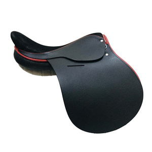 Sillas de Polo de Alta Demanda en Cuero Genuino - Product Image 1