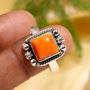Anillo de Coral Natural Hecho a Mano, Joyería de Plata Vintage de Lujo, Plata de Ley 925, Cabujón Cuadrado de Coral - Product Image 3