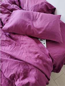 Juego de funda nórdica de lino lavado a la piedra en rosa oscuro con cierre de botones de coco, edredón suave para el hogar, hoteles, bodas, lujo. - Product Image 3