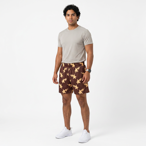 Shorts pour homme en tissu écologique brun uni à séchage rapide avec logo sur le devant, taille élastique, décontracté, sport - Product Image 2