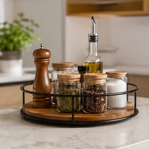 Plateau rotatif en bois rond avec structure métallique pour le rangement et l'organisation de la cuisine, design minimaliste, base en bois massif - Product Image 4