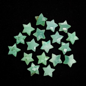 Haute luxe en gros belle forme d'étoile de chrysoprase naturelle sculpture perle de pierres précieuses meilleure qualité perles sculptées à la main - Product Image 1