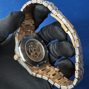 Bijoux noirs de l'océan A.P. Montre-bracelet automatique de luxe en acier inoxydable style diamant baguette moissanite pour hommes et femmes - Product Image 4