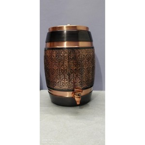 Dispensador de agua de cobre es un gran recipiente de cobre utilizado para almacenar y servir agua potable en hogares y oficinas. - Product Image 2