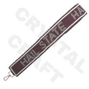 Sac à bandoulière de luxe personnalisé CRYSTAL CRAFT fait main, écologique, avec sangle perlée, idéal pour les jours de match, élégant - Product Image 5