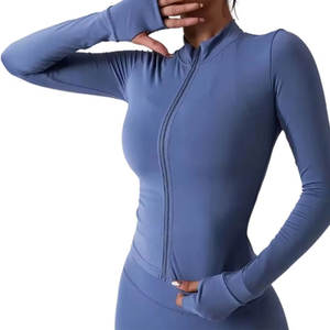 Veste de sport ajustée à fermeture éclair intégrale avec logo personnalisé, veste de yoga pour femmes à manches longues, respirante et abordable - Product Image 6