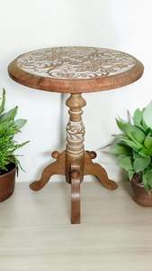 Mesa Artesanal con Bordes Redondeados en Madera de Mango - Product Image 2