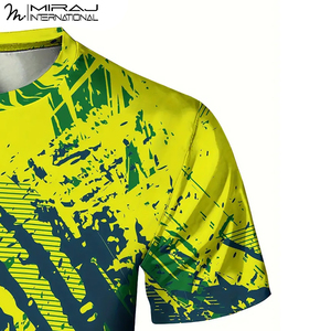 เสื้อยืดพิมพ์ลายสาดหมึกหลายสี ดีไซน์สั่งทำพิเศษ ปี 2026 ผ้าซับเหงื่อประสิทธิภาพสูง สำหรับออกกำลังกาย เสื้อยืดแบบซับลิเมชั่น - Product Image 4