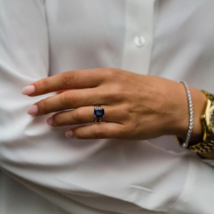 Exquisite Asscher Cut Blue <b>Sapphire</b> Solitaire <b>Ring</b> with Dual Shank Solid <b>Gold</b> Setting for Birthstone Gifting and Bridal Wear - Product Image 3
