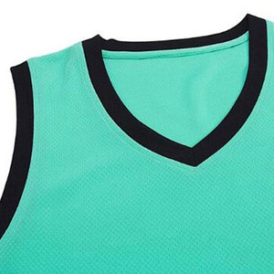 Uniforme de Baloncesto de Diseño Único y Alta Calidad al por Mayor, Ropa Deportiva Más Vendida, Uniforme de Baloncesto Hecho en Pakistán - Product Image 3