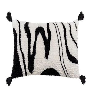 Coussin décoratif carré moderne en tricot à imprimé animal, housse amovible lavable pour salon et chambre à coucher - Product Image 1