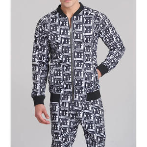 Ensemble de survêtement quotidien doux, chaud et confortable en mélange de coton, parfait pour les tenues décontractées et streetwear. - Product Image 5