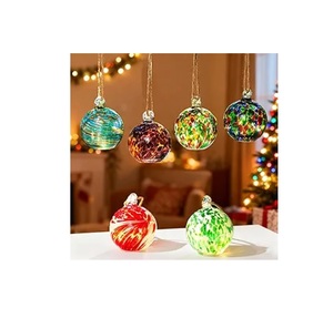 Adornos colgantes de Navidad de cristal redondos en negro mate, adornos decorativos colgantes para decoración de árboles de Navidad, hermosos y redondos. - Product Image 6