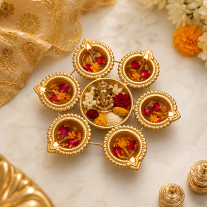 Diya Metálica con Urli de Ganesh – 6 Lámparas de Aceite y Cuenco Central para Pooja, Decoración Tradicional de Diwali, Regalo Festivo, Templo para el Hogar - Product Image 1