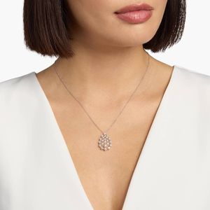 สร้อยคอจี้เพชรทรงหยดน้ำแบบฉลุลายทองคำขาว 14K เพชรเพาะเลี้ยง - Product Image 2