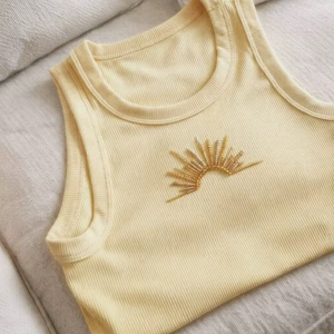 Débardeur Tendance pour Broderie de Perles, Perles de Rocaille, Style Élégant, Perles de Rocaille Faits Main, Meilleure Vente, Couleur Personnalisable Blanc - Product Image 1