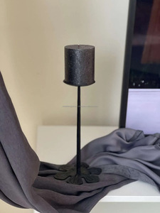 เชิงเทียนที่ดีที่สุดสำหรับเทียนทรงสูงและใหญ่เหล็กดัดดอกแอสเตอร์กล้วยไม้ผ้าลินินลายดอกหอยขม - Product Image 3