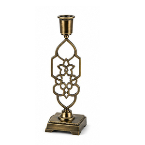 เชิงเทียนทองเหลืองลายพระจันทร์เสี้ยวและลายอักษรวิจิตรสำหรับตกแต่งบ้าน - Product Image 5