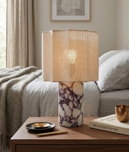 Lampe décorative exclusive conçue pour sublimer les tables de chevet, les consoles et les arrangements d'aménagement intérieur soignés - Product Image 5