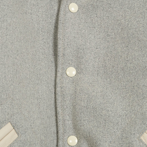 Chaqueta Varsity para Hombre, Mezcla de Lana, Gris Beige, Mangas de Cuero, Cuello Camisero, Estilo Preppy, Ropa de Otoño - Product Image 6