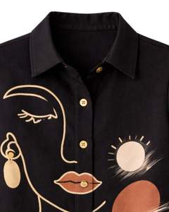 Conjunto de Dos Piezas para Mujer con Estampado Abstracto de Rostro Negro, Camisa de Manga Corta con Botones y Pantalones Anchos, Estilo Casual de Verano - Product Image 4