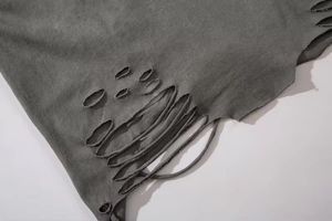 เสื้อกล้ามคอกลมคุณภาพสูง ระบายอากาศได้ดี แห้งเร็ว สไตล์สตรีทแวร์ ดีไซน์ขาดๆ แบบขายส่ง เสื้อยืดลำลองผู้ชาย ผ้าโพลีเอสเตอร์ยืดหยุ่น ทอแบบริบ - Product Image 2