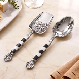 Juego de Cubiertos de Acero Inoxidable 304 de la Mejor Calidad, Elegante, de 4 Piezas, para Hotel 5 Estrellas, con Acabado Espejo, Estilo Real, Duradero y Reutilizable, Cuchara y Tenedor - Product Image 2
