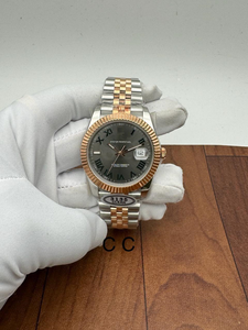 Montre automatique de luxe en édition limitée, bicolore or rose, date, 40 mm, cadran romain gris, lunette cannelée, bracelet Jubilee, mouvement ETA - Product Image 1