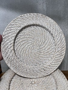 Premium Boho Style Natural Flower Shape Rattan Charger <b>Plate</b> Decorative Woven <b>Mat</b> Wholesale Supplier Factory Price - Product Image 1